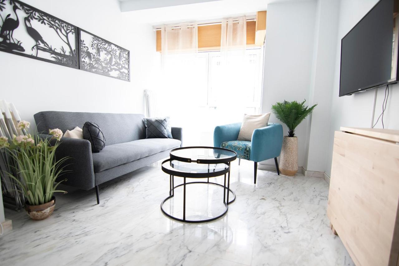 סנטיאגו דה קומפוסטלה Bright Entire Apartment- Gp 1A מראה חיצוני תמונה